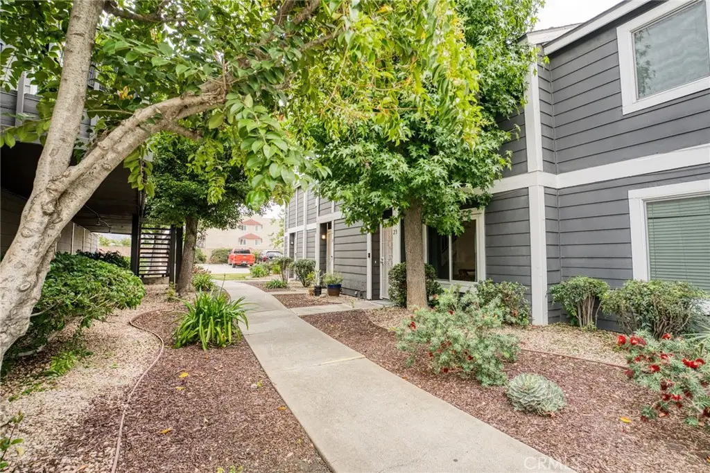 824 N Pasadena Avenue #23, Azusa, CA 91702 - #1
