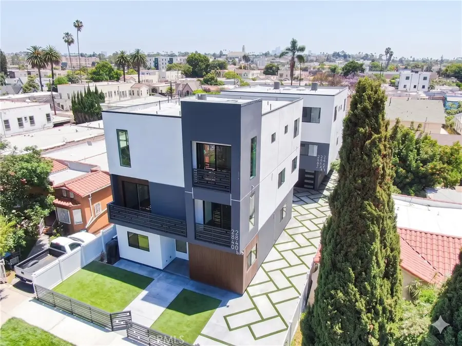 2840 Wellington Road, Los Angeles, CA 90016 - #2