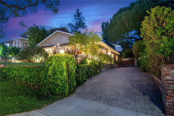 640 S Parish Place, Burbank, CA 91506