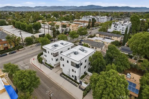 13822 Oxnard, Van Nuys, CA 91401