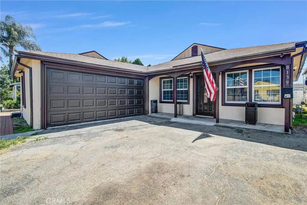 8139 Jellico Avenue, Northridge, CA 91325 - #1