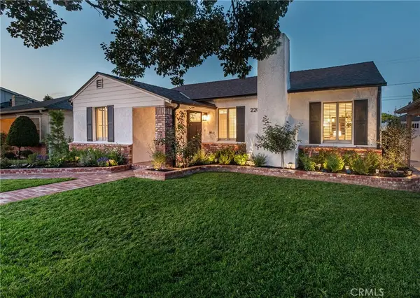 220 S Reese Place, Burbank, CA 91506