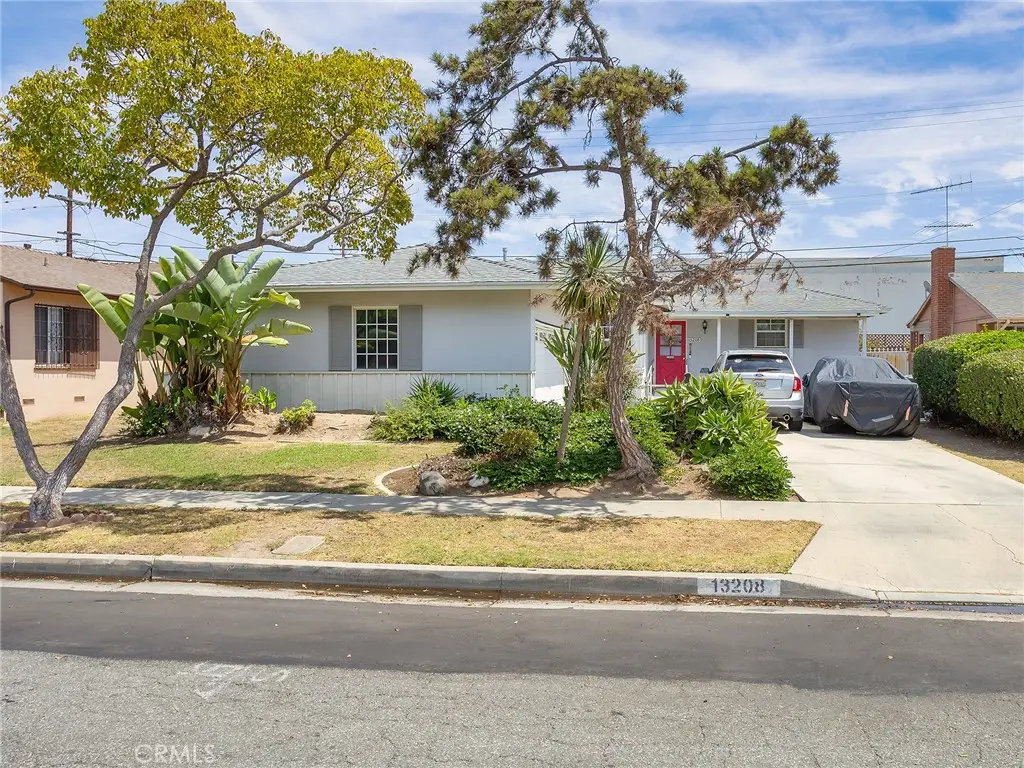 13208 S Manhattan Place, Gardena, CA 90249 - #1