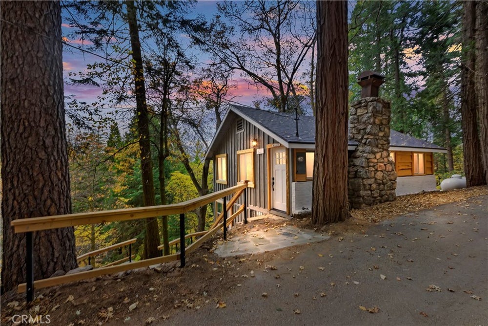 687 Spring Drive, Crestline, CA 92322 BHGRE