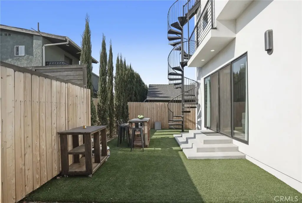 1916 W Court Street, Los Angeles, CA 90026 - #1