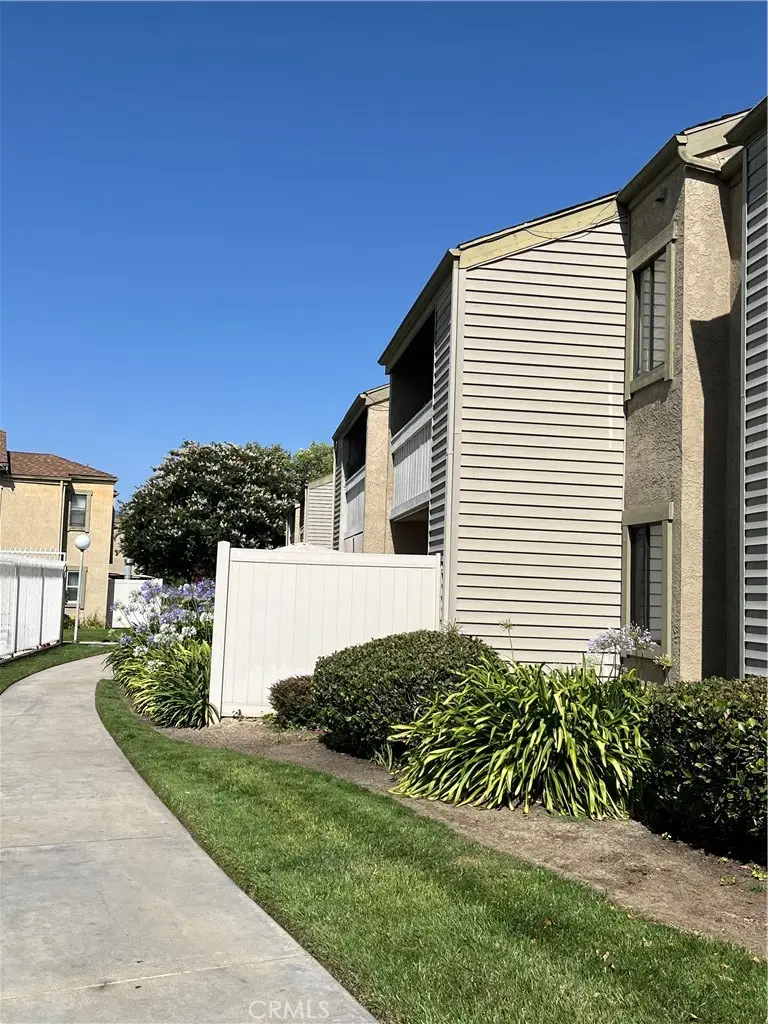 22 Country Mile Road, Pomona, CA 91766 - Image #2