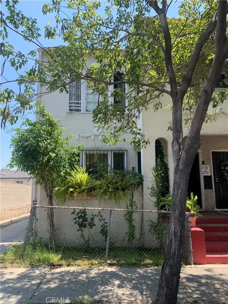 574 N St Louis Street, Los Angeles, CA 90033 - Image #2
