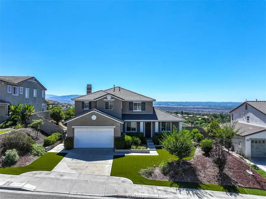 29045 Horner Lane, Highland, CA 92346 - Image #2