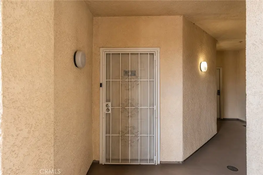 130 S Barranca St, #302, West Covina, CA 91791 - Image #3