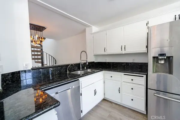 26129 Mcbean Pkwy #43, Valencia, CA 91355