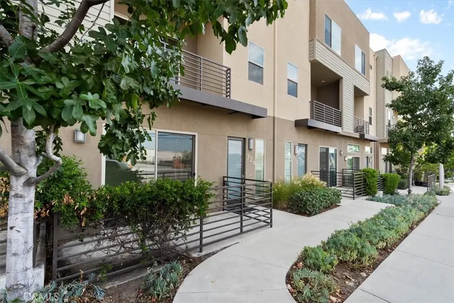 726 Central Avenue, Upland, CA 91786 - #3