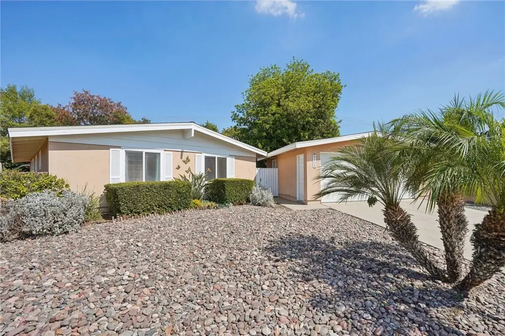 6138 N Traymore, Azusa, CA 91702 - Image #1