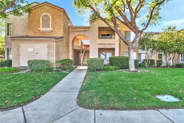 2400 Del Mar Way #104, Corona, CA 92882