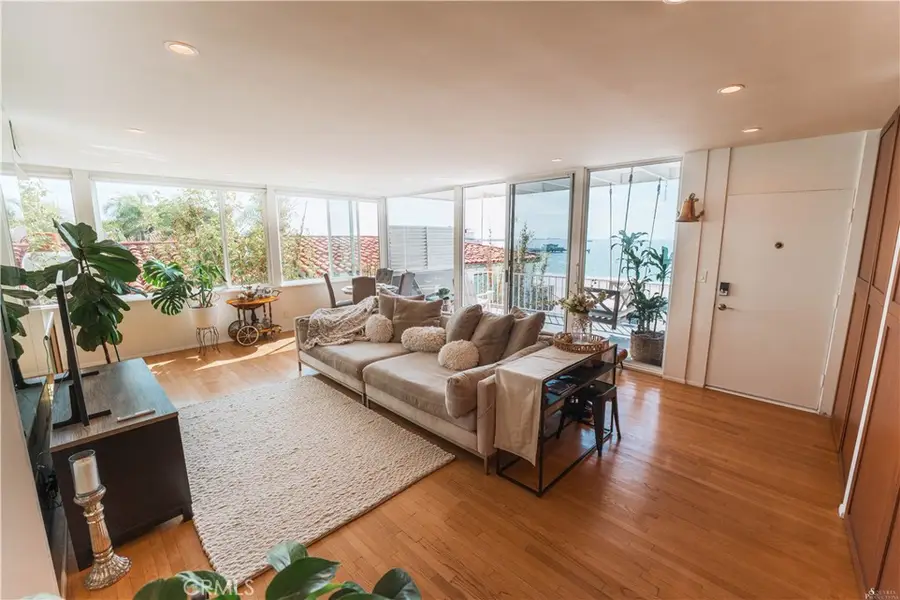 16 36th #F, Long Beach, CA 90803 - Image #2