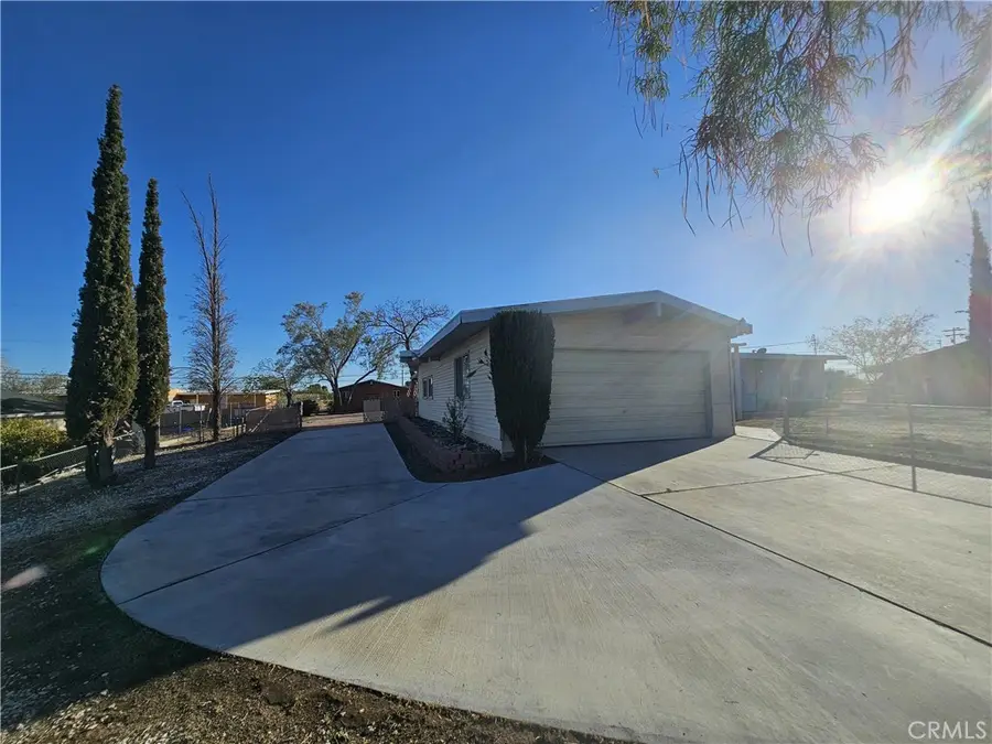 15801 Malpais, Victorville, CA 92394 - #2