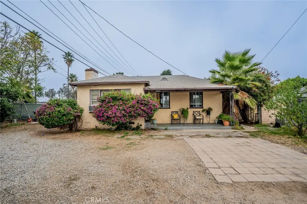 13512 Blvd Arrow, Fontana, CA 92335 - Image #1