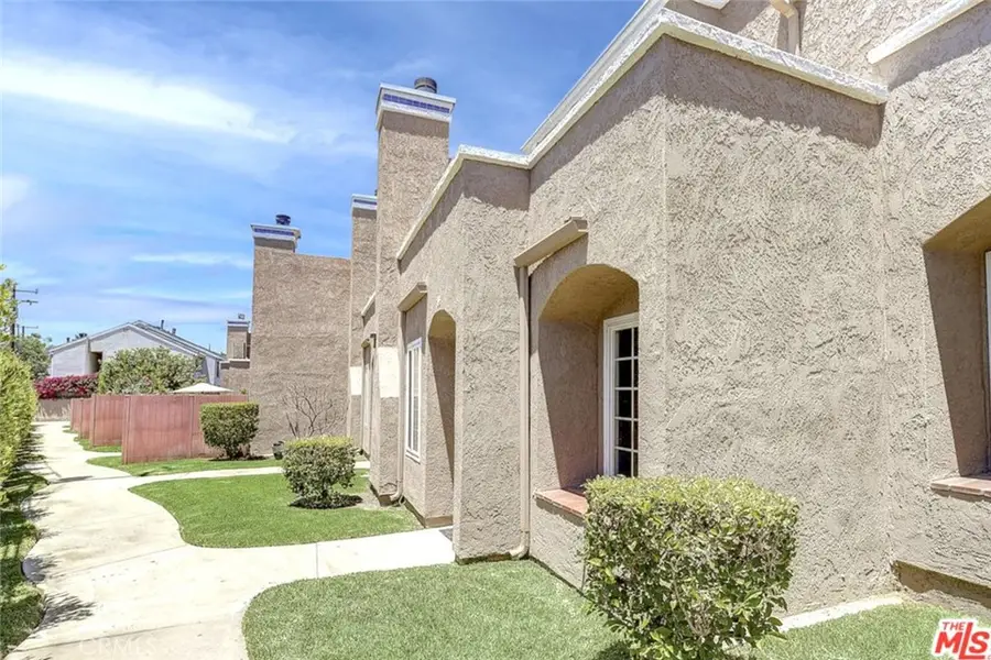 11827 Loma Drive #15, Whittier, CA 90604 - Image #2