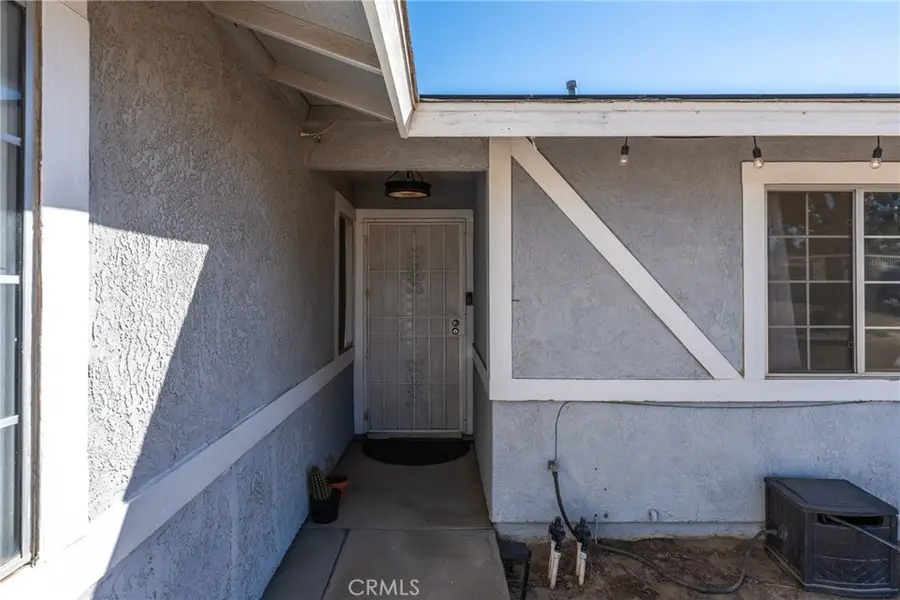 10643 Arroyo, Hesperia, CA 92345 - #2