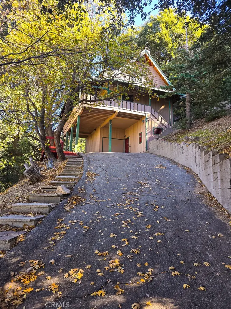 629 Chateau, Crestline, CA 92325 - #2