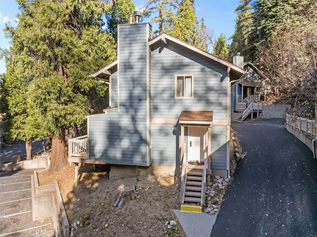 306 Canyon Crest, Lake Arrowhead, CA 92352 - Image #1