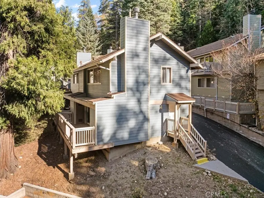 306 Canyon Crest, Lake Arrowhead, CA 92352 - Image #2