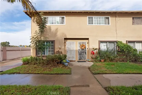 1602 N King Street #J1, Santa Ana, CA 92706