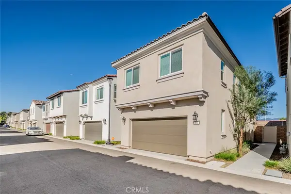 214 Bonita Lane, Rialto, CA 92376