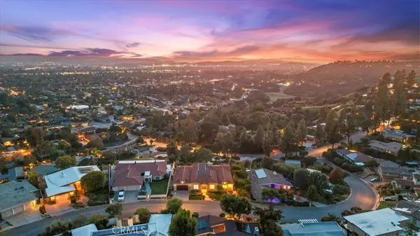 752 Valparaiso Drive, Claremont, CA 91711