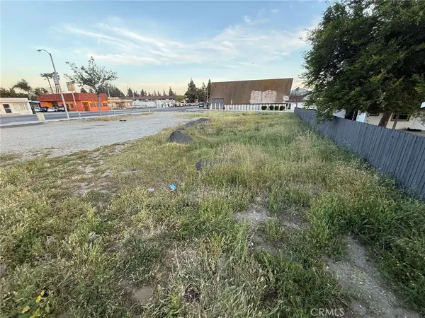 9098 Sierra Avenue, Fontana, CA 92335