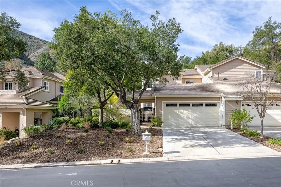 939 Blue Mountain, Westlake Village, CA 91362 - Image #2