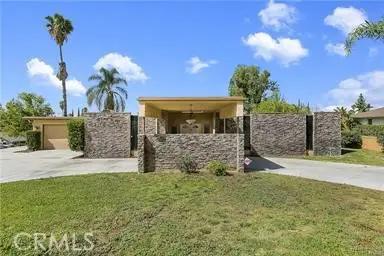 1156 Lyndhurst, Riverside, CA 92507