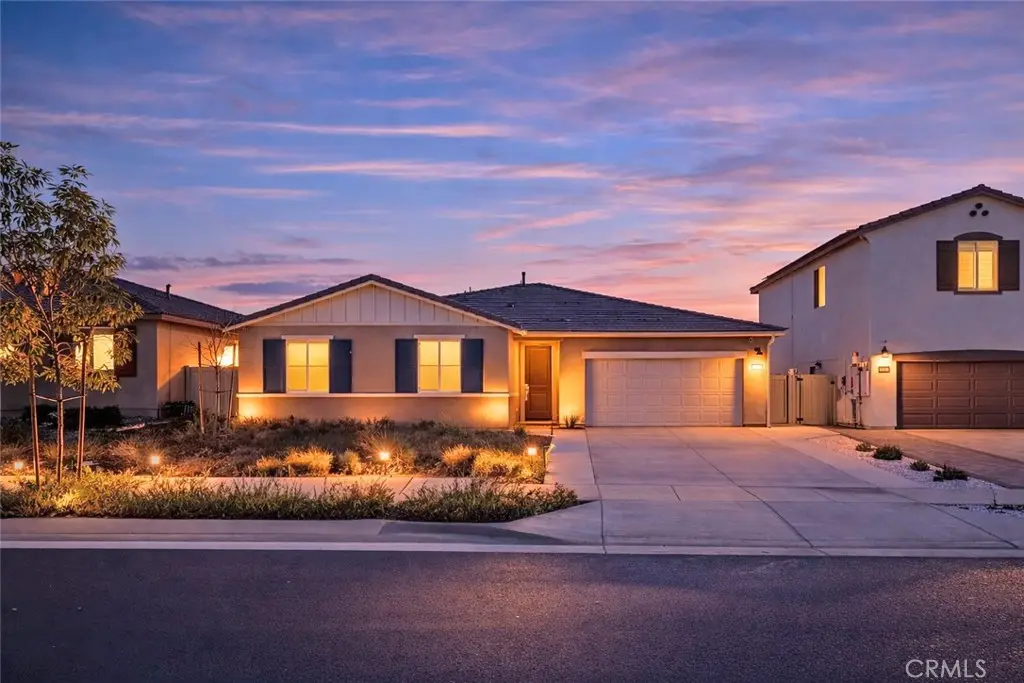 1001 Pomelo Ave., Redlands, CA 92374 - #1