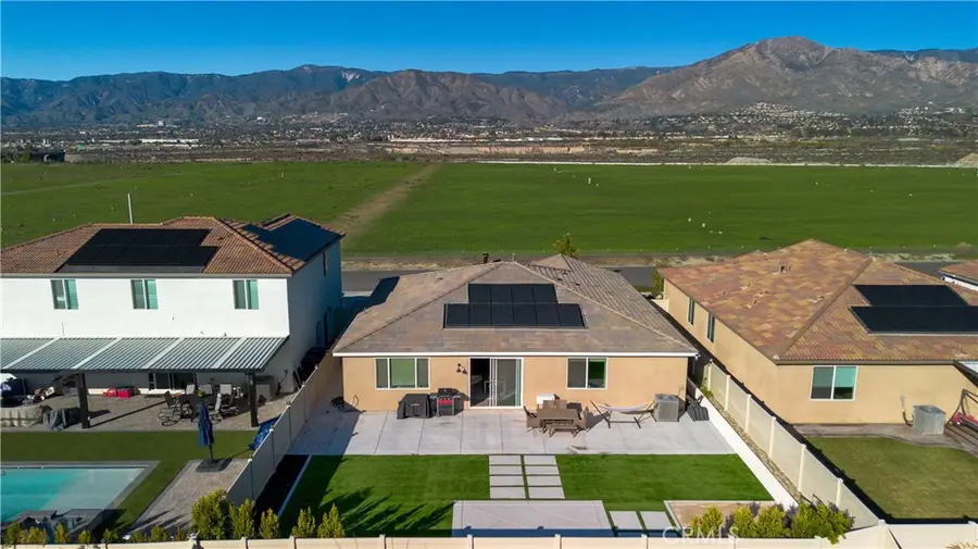 1001 Pomelo Ave., Redlands, CA 92374 - #3