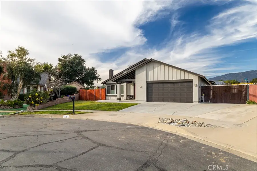 121 Genoa, Upland, CA 91786 - #3