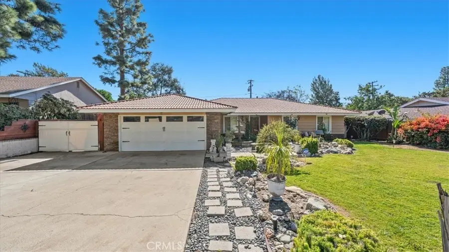 424 Greensboro Court, Claremont, CA 91711 - #3