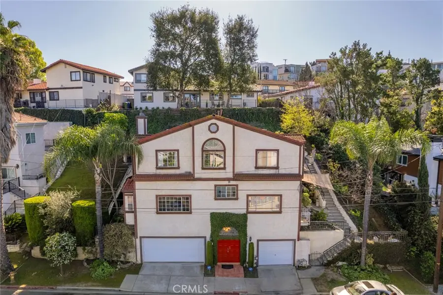 4220 Toland Way, Los Angeles, CA 90065 - Image #2