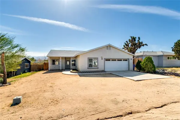 61819 Petunia Drive, Joshua Tree, CA 92252
