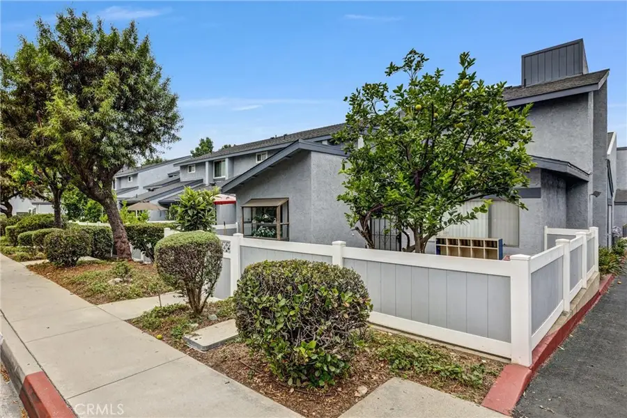 900 W Sierra Madre #44, Azusa, CA 91702 - #3