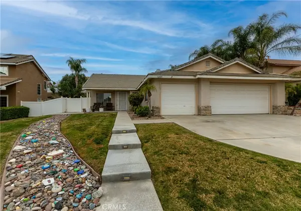 32009 Bourges, Lake Elsinore, CA 92530