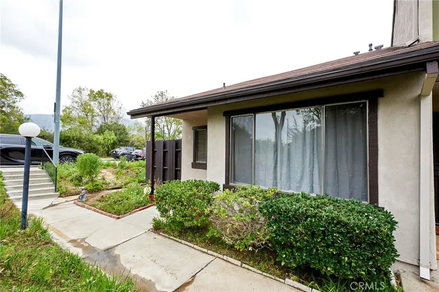 8720 Wyngate Street, Sunland, CA 91040 - #2