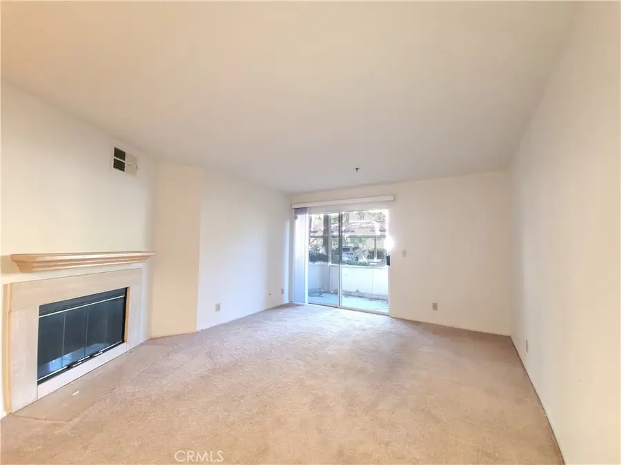 5728 Oak Bend Lane #202, Oak Park, CA 91377 - #2