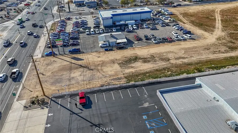 28 Palmdale Road, Victorville, CA 92392 - #2