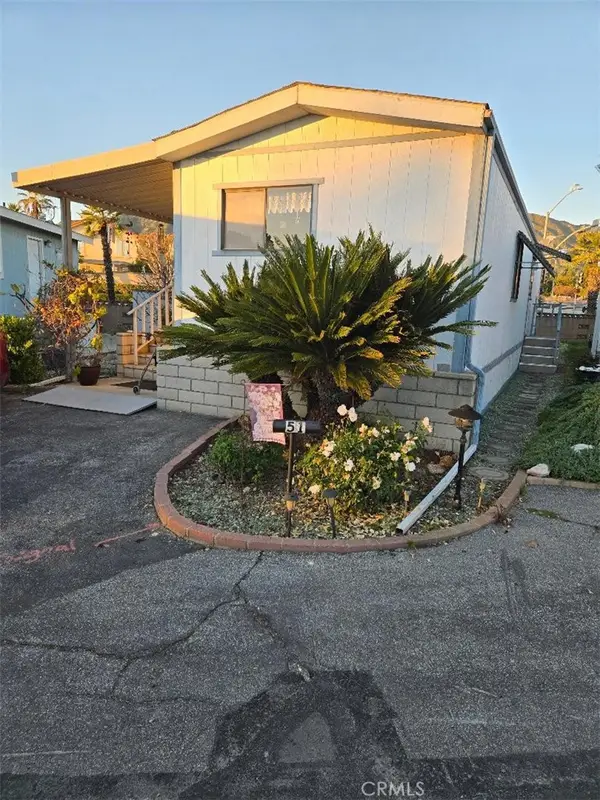 840 E Foothill Boulevard #51, Azusa, CA 91702