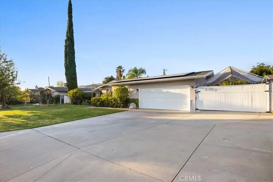 933 E Woodland, Glendora, CA 91741 - #2