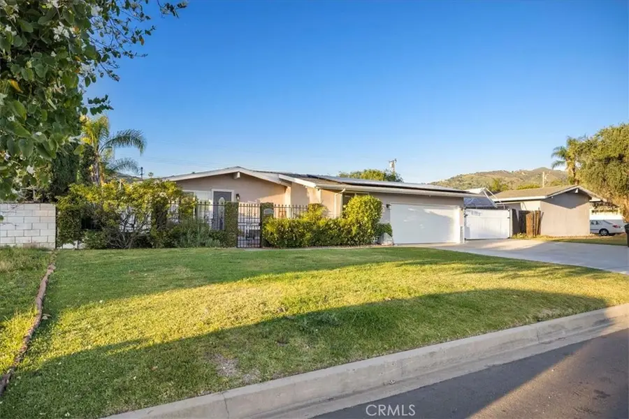 933 E Woodland, Glendora, CA 91741 - #3