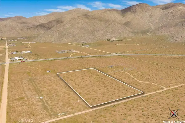 1 Las Piedras, Apple Valley, CA 92308