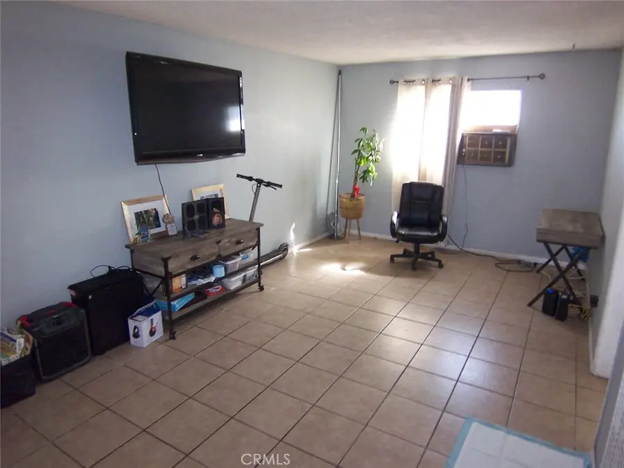 1473 Arizona Avenue, San Bernardino, CA 92411 - #3