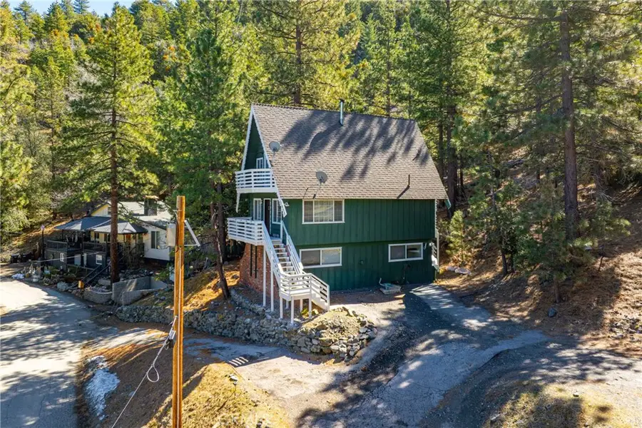 2073 Mojave Scenic, Wrightwood, CA 92397 - #2