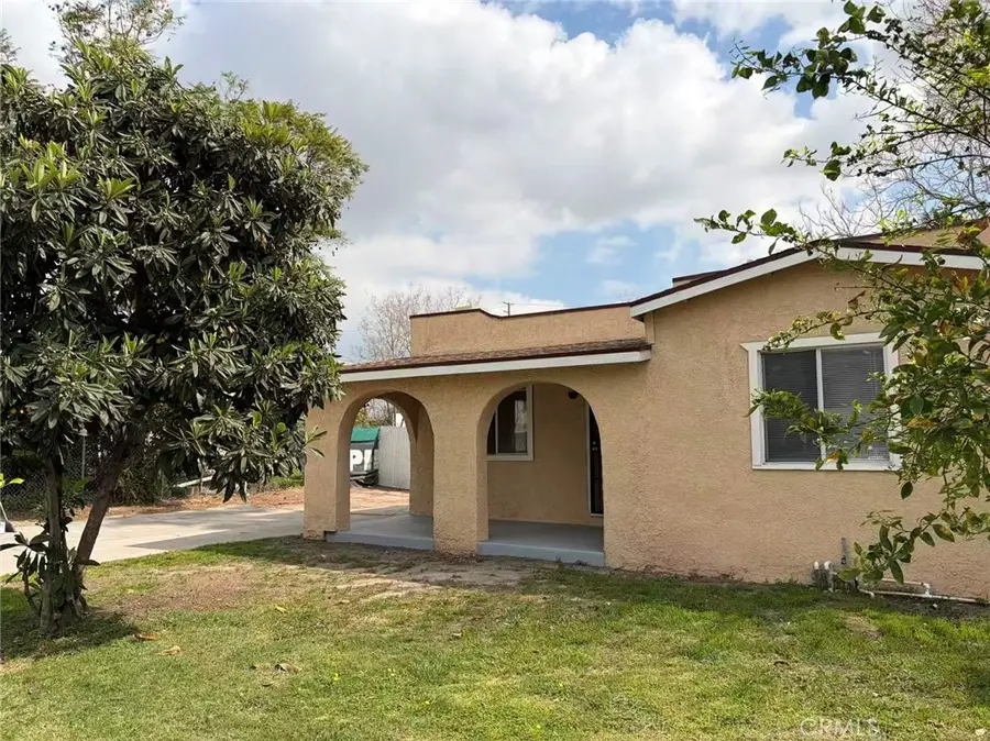 1079 1075 Belvan, San Bernardino, CA 92410 - #2