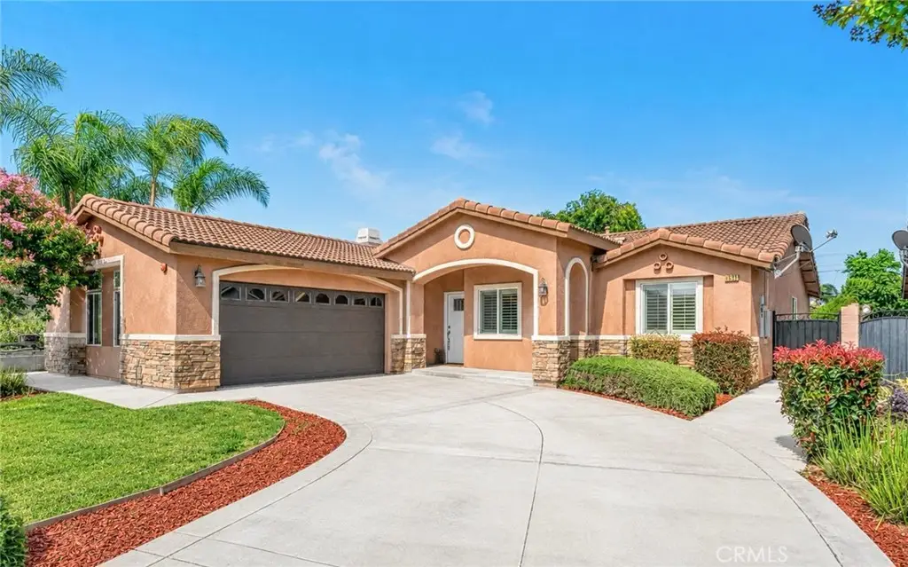 1831 Holly Avenue, Ontario, CA 91762 - #1